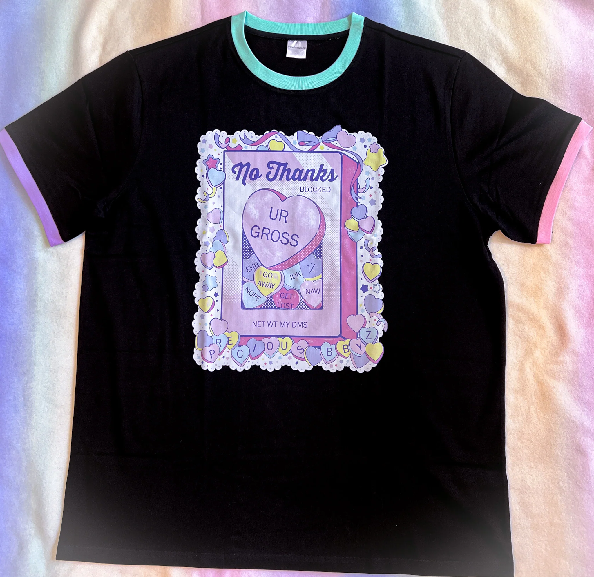 No Thanks Conversation Hearts Contrast T-Shirt - Image 6