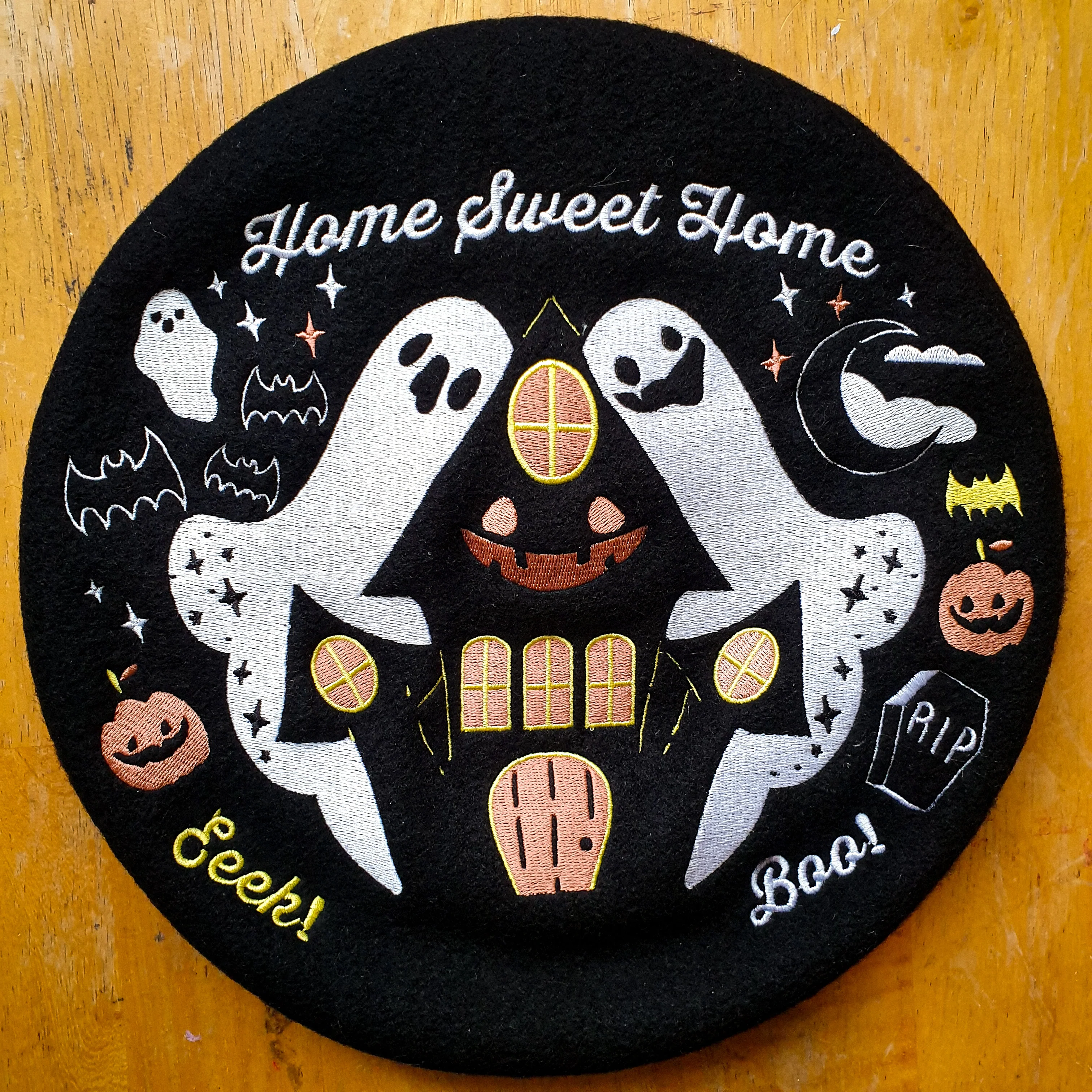 Home Sweet Home Haunted House Wool Beret - Image 3