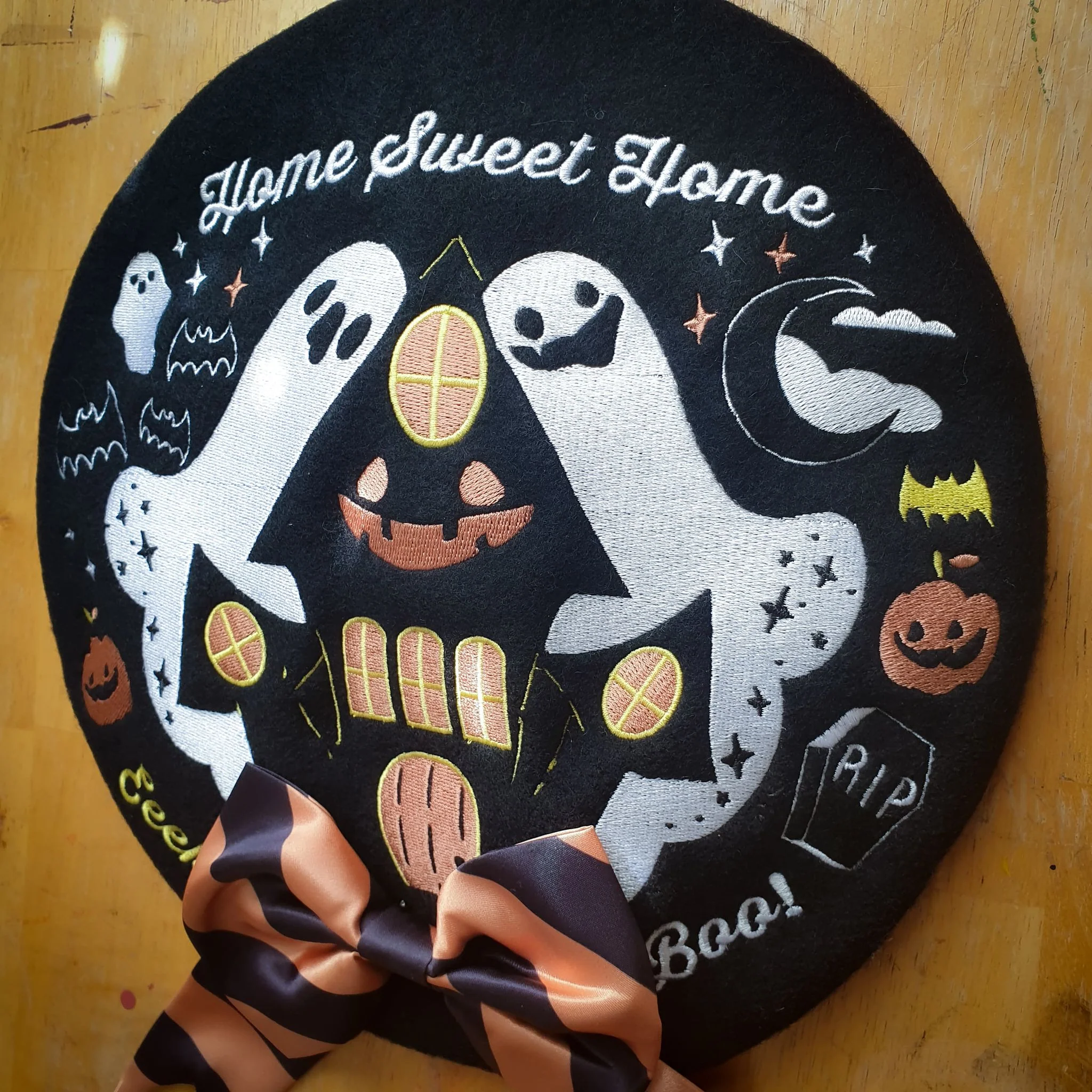 Home Sweet Home Haunted House Wool Beret - Image 6